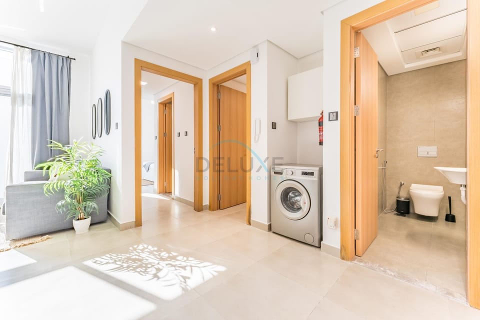 Bathroom, Living room, Seating area, washing machine
