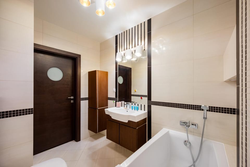 Bathroom, Bath, towels