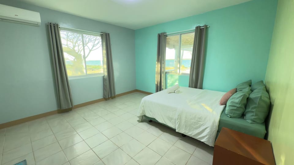 Bed, Bedroom, Garden view, Sea view, air conditioner