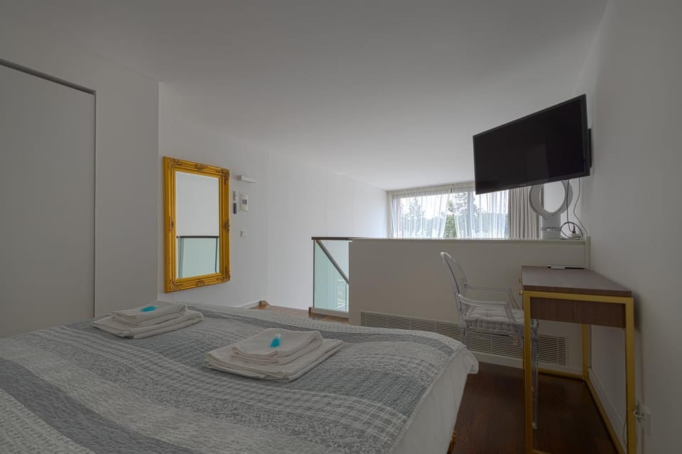 Bed, Bedroom, bunk bed