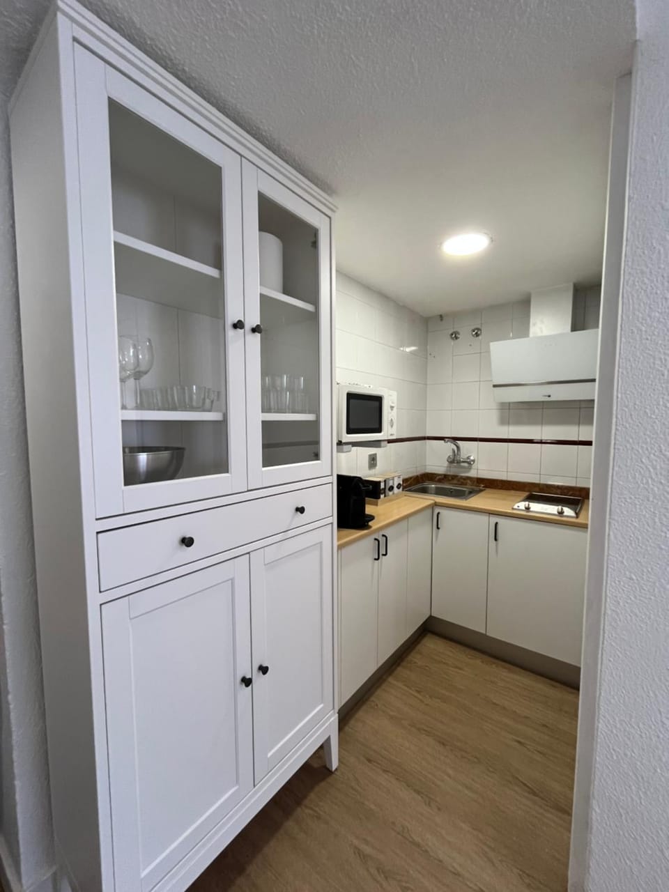 Kitchen or kitchenette, stove