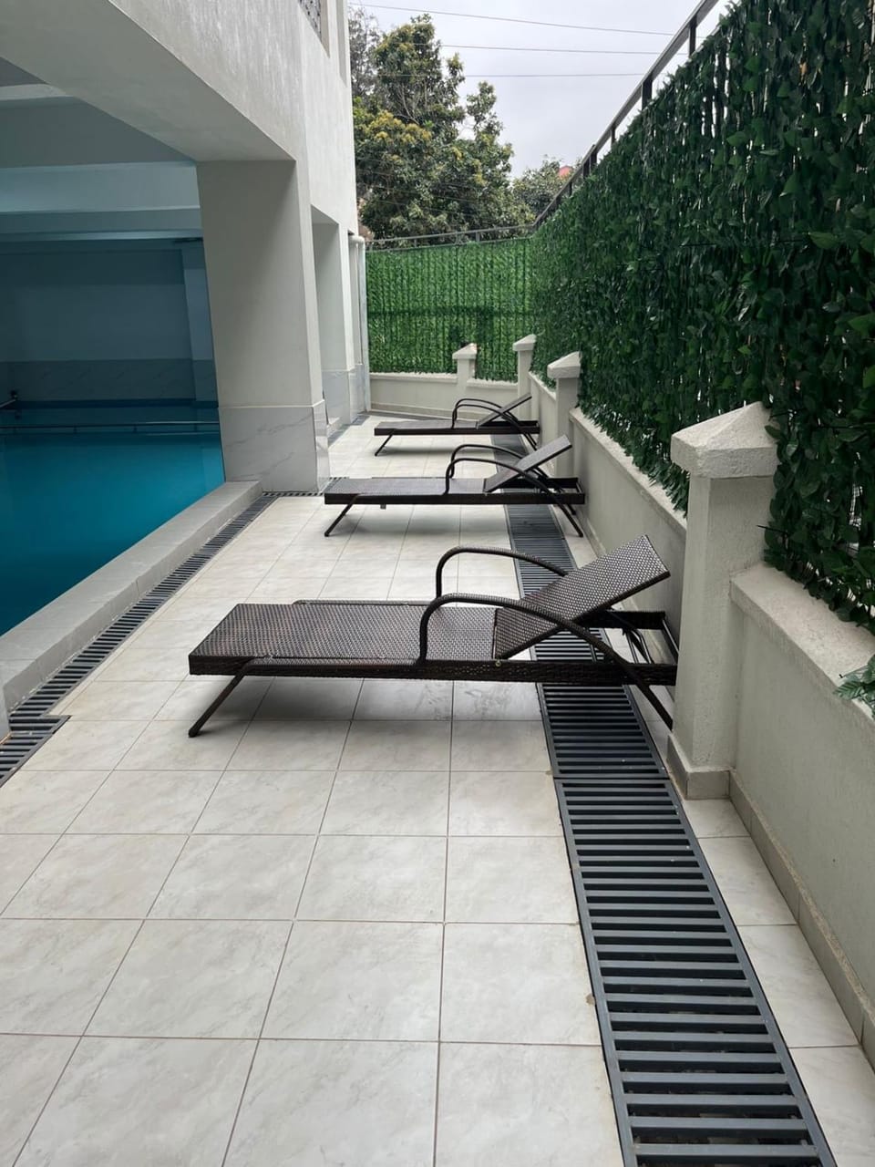 Kalm apartment- Luxury Living with a Gym, Heated Pool & Stunning Views Apartment in Nairobi