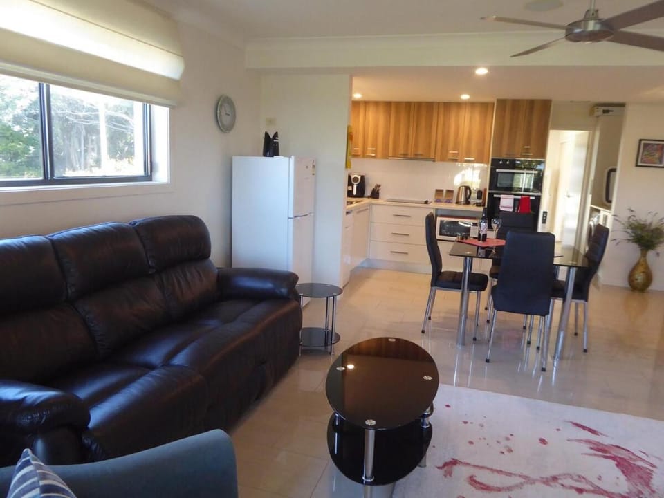 Chez Jacques Apartment in Coffs Harbour