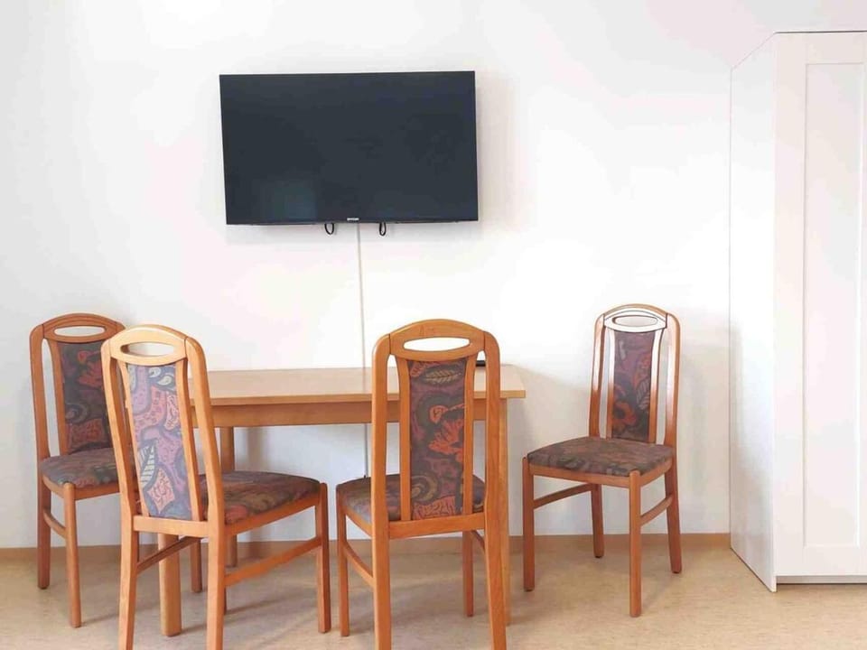 STA1043 gut geschnittene Monteurwohnung mit Balkon Apartment in Bavaria