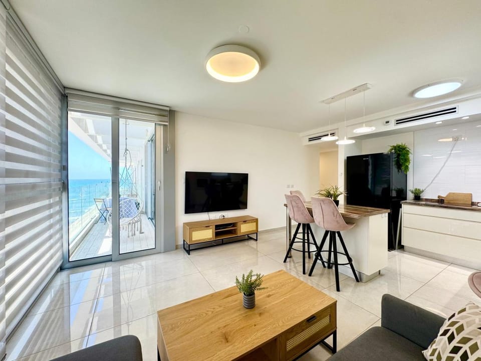 Alonas Apartments 2BR view apartment Apartment in Haifa