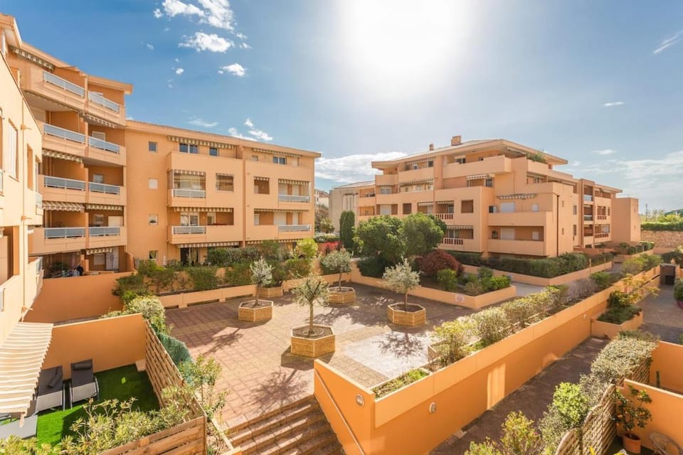 La Suite Régina - Downtown, terrace, parking Apartment in Sainte-Maxime