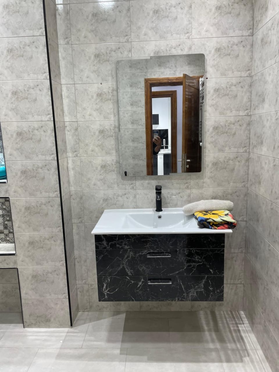 Two bedroom luxurious home Apartment in Tunis Governorate, Tunisia