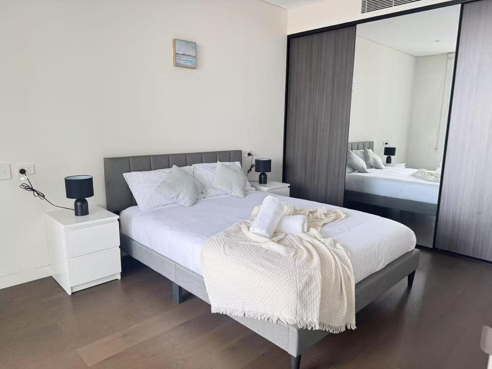 New Apartment in Olympic Park with Pool and Gym Apartment in Lidcombe