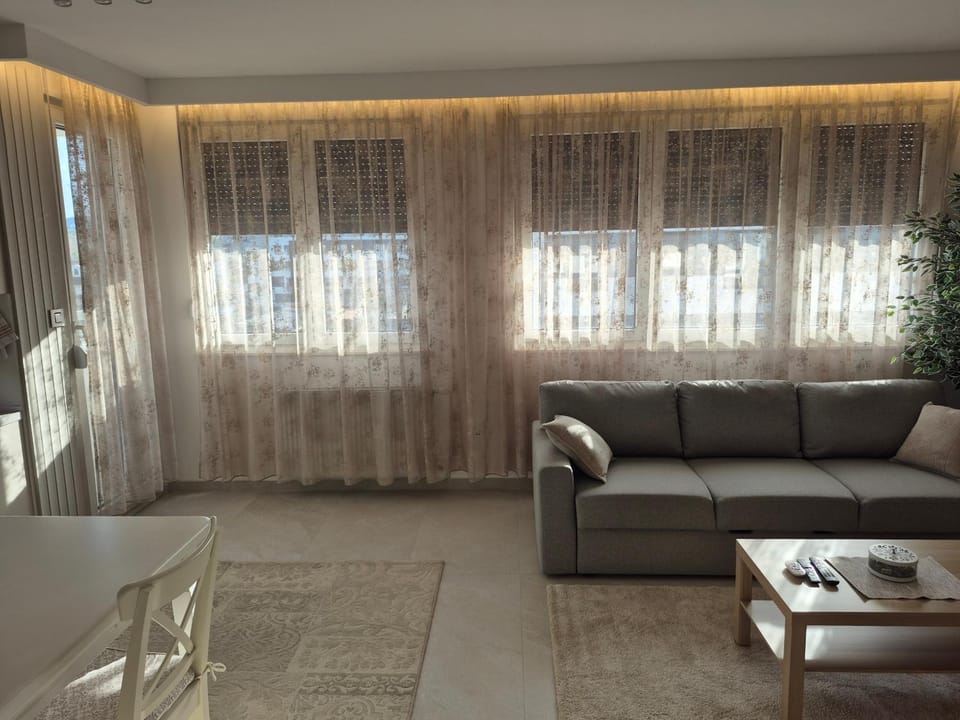 Vanilla LUX Apartment in Novi Sad