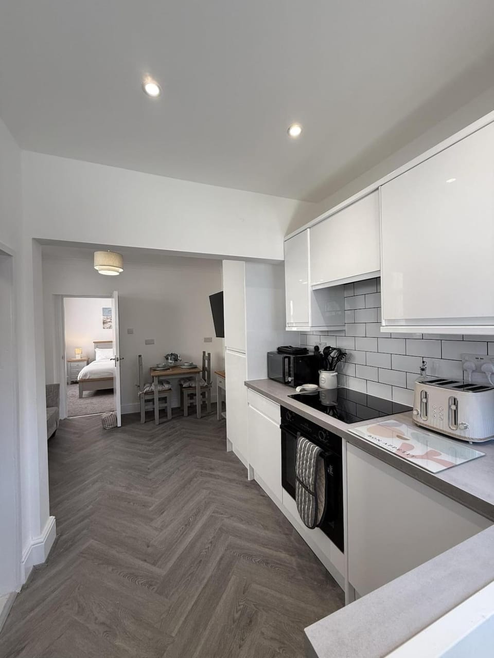 The Willows-Parking & Central Apartment in Worthing