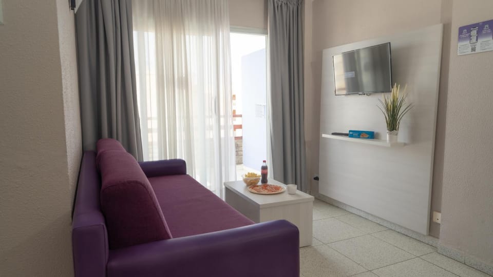 TV and multimedia, Living room