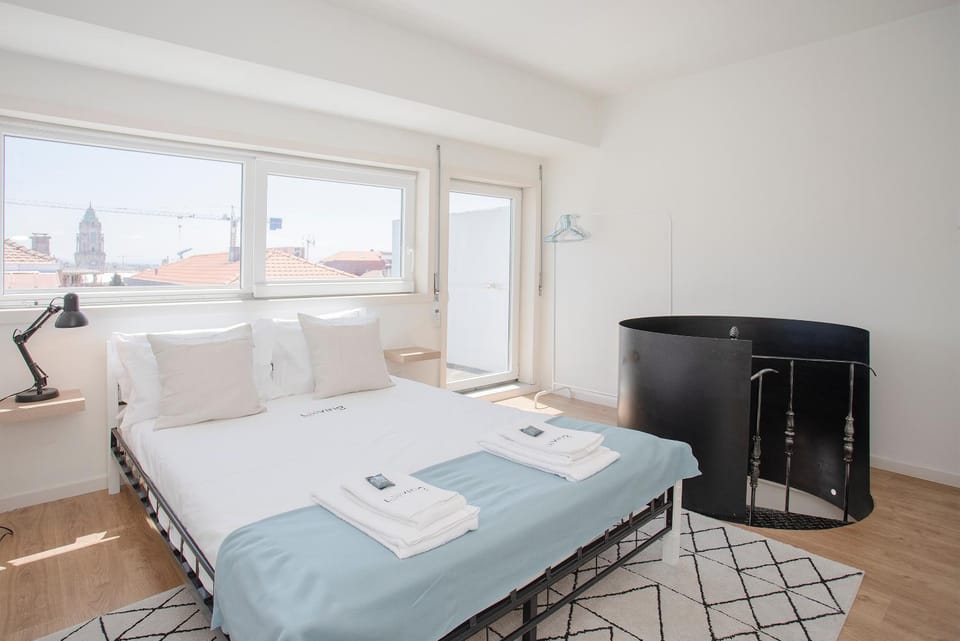 Liiiving in Porto - Downtown Balcony Apartment Apartment in Porto