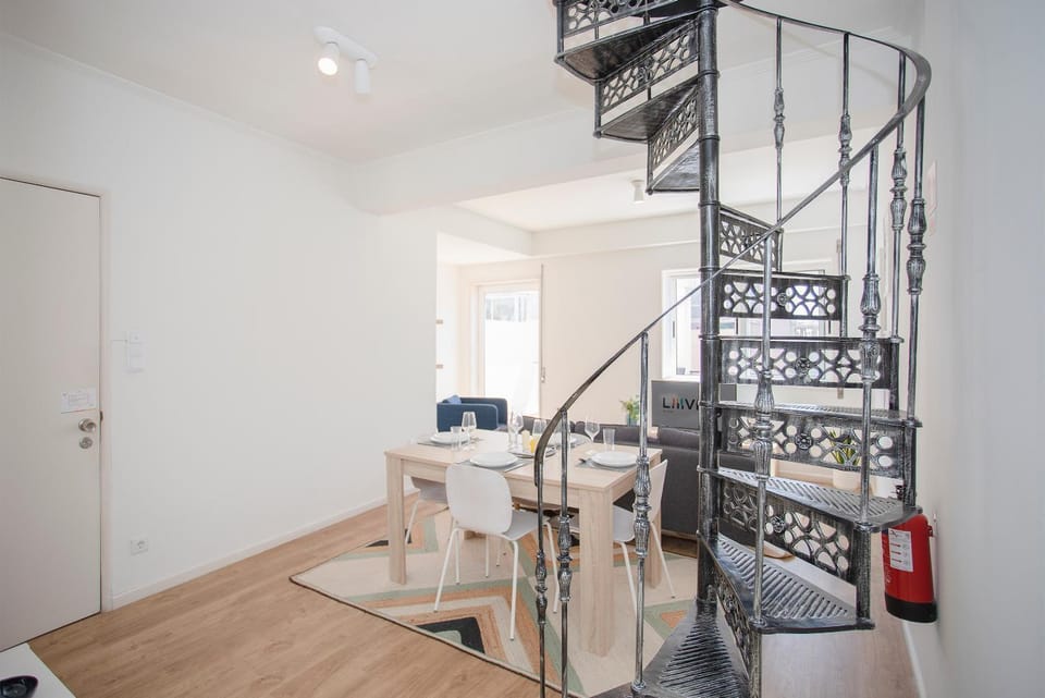 Liiiving in Porto - Downtown Balcony Apartment Apartment in Porto