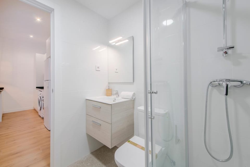 Shower, Bathroom