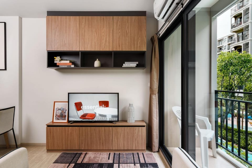 View (from property/room), Living room, Seating area