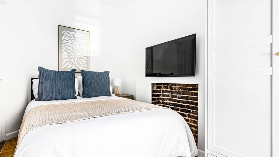 TV and multimedia, Bedroom