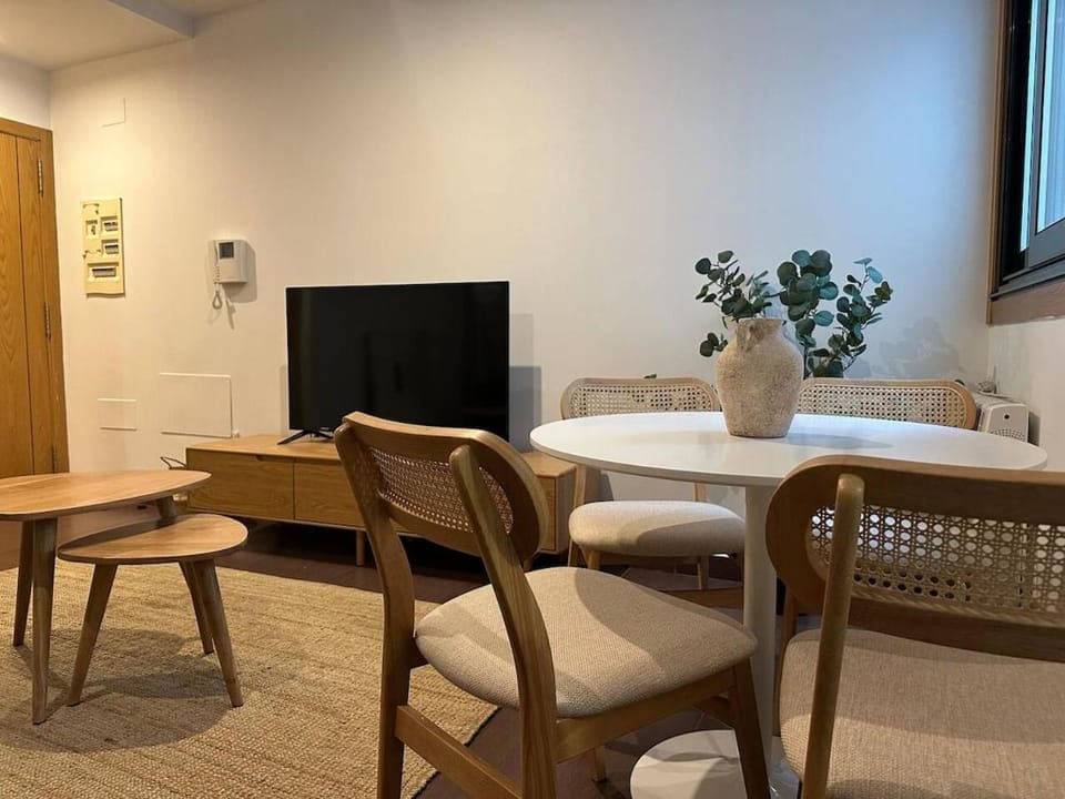 YBH Velazquez M 47, 3 Apartment in Vigo