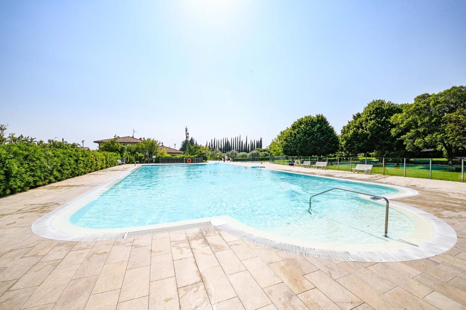 MGH Luxury - Villa Panorama Chalet in Bardolino