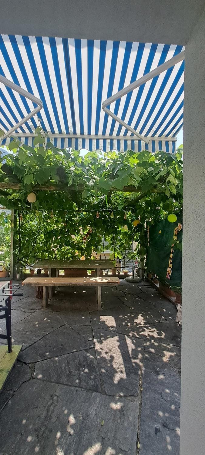 Casa con giardino in centro Apartment in Canton of Ticino