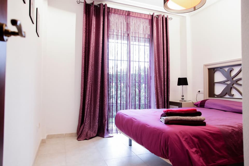 Property building, Photo of the whole room