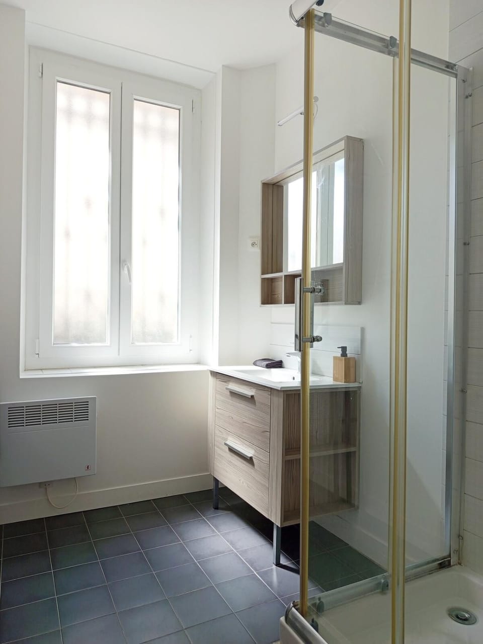 Shower, Bathroom