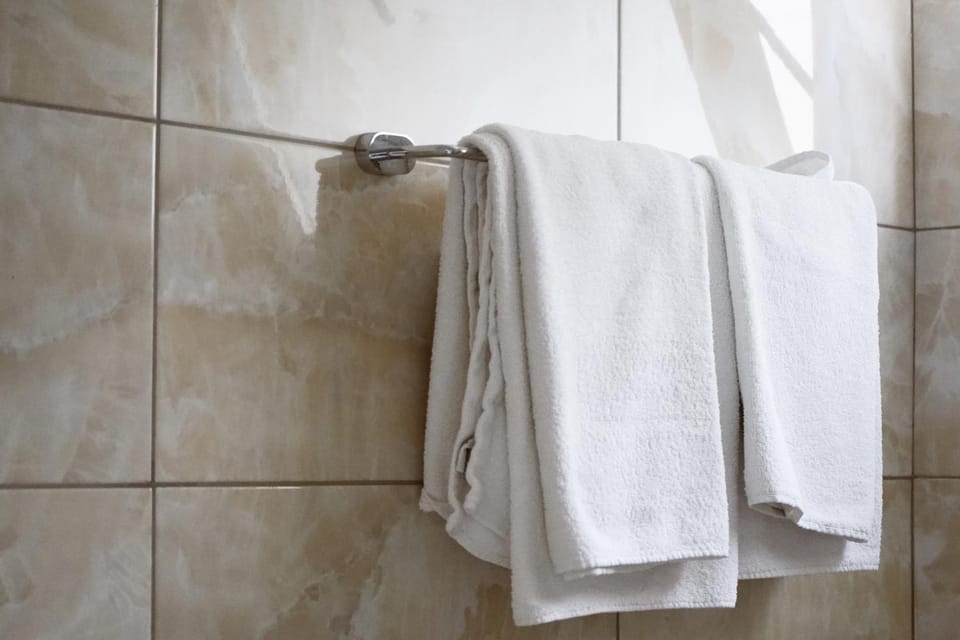 Bathroom, towels