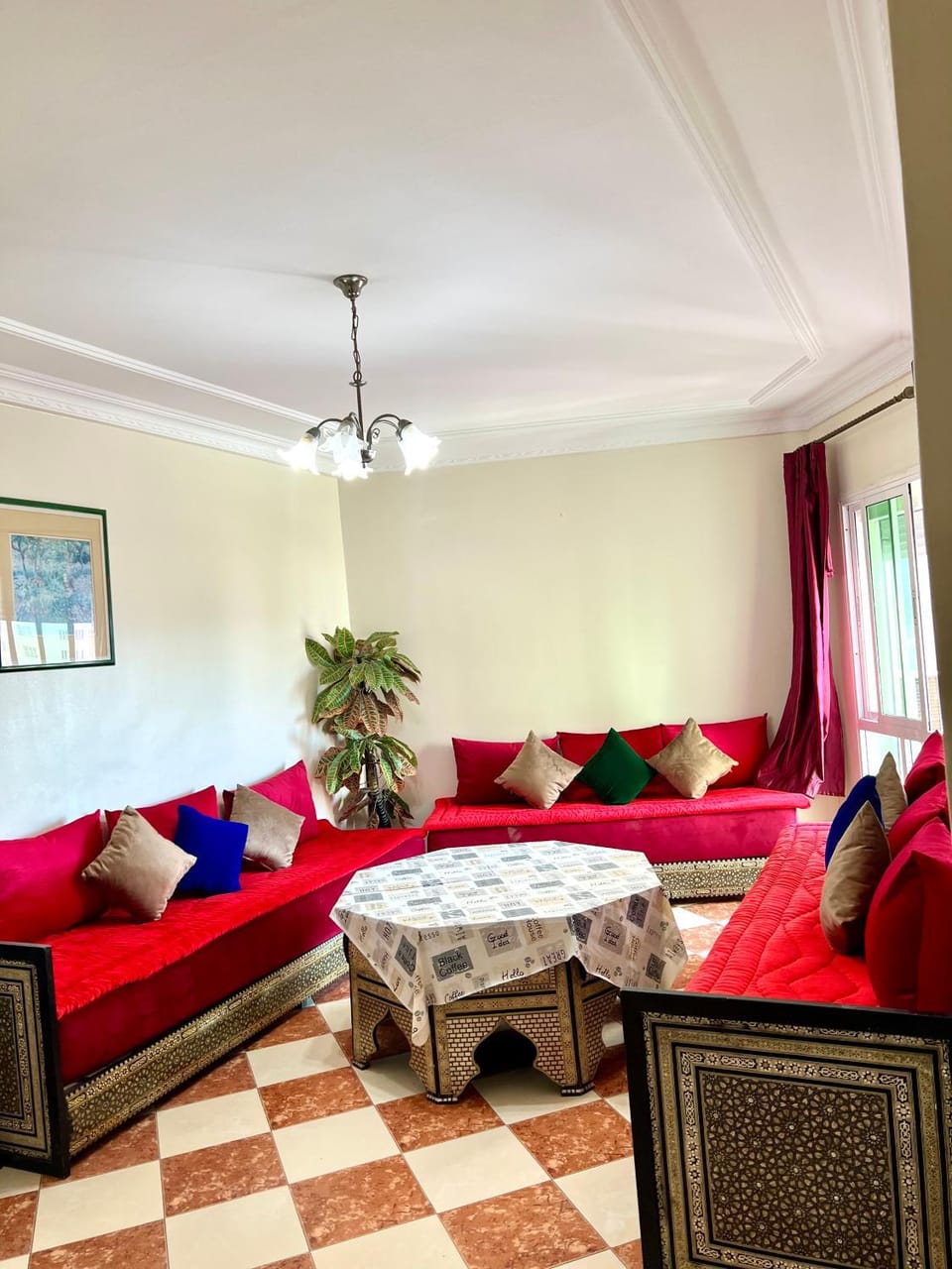 Living room, Photo of the whole room, Seating area