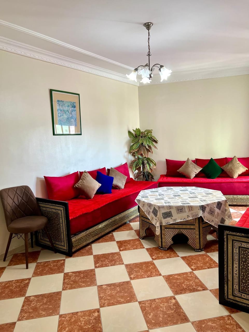 Living room, Seating area, Dining area