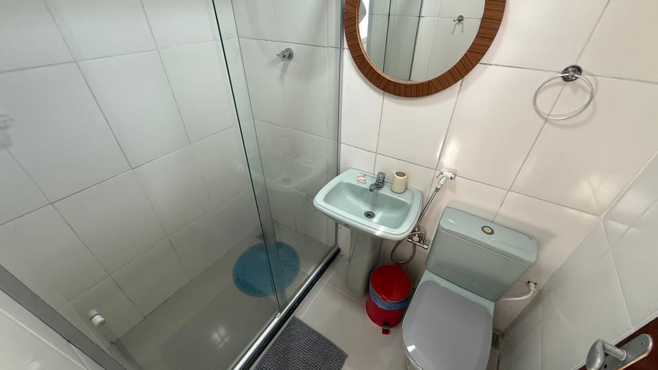 Caminho de Itacoatiara Bed and Breakfast in Niterói