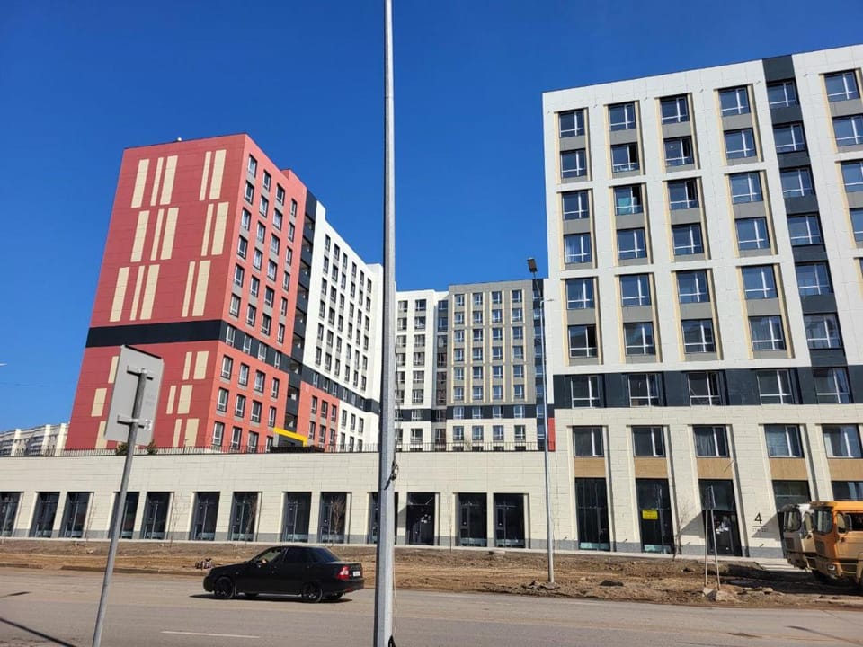 Day, Neighbourhood, Street view, Location