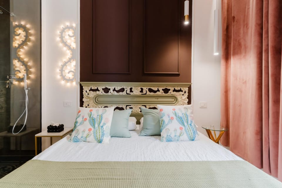 Living room, Bedroom