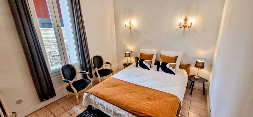 LE PARC2 Appartement Authentique, Coeur de Ville, Proximité Parking, Climatisé Apartment in Occitanie