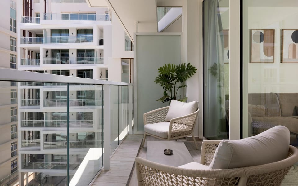 Day, Balcony/Terrace