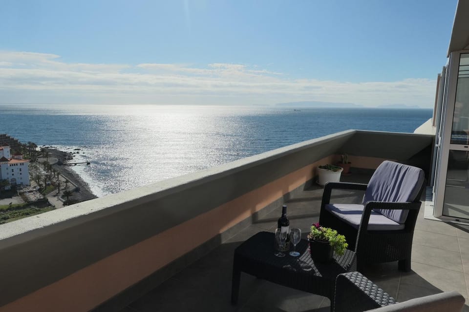 View (from property/room), Balcony/Terrace