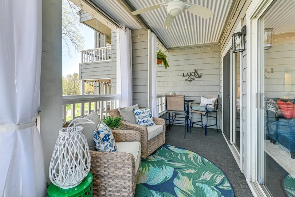 Waterfront Lake Norman Retreat with Balcony Apartment in Cornelius