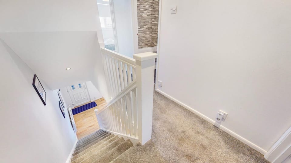 Cairn BNB Introduces Mavisbank Gardens - where homely charm meets modern living House in Glasgow