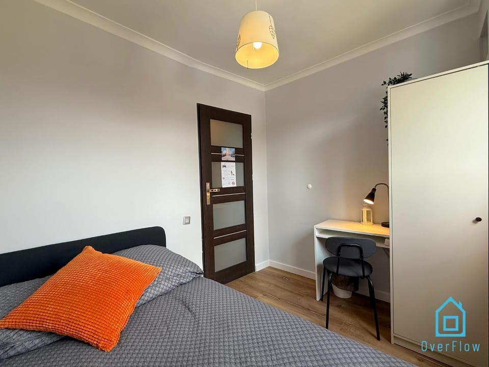 Spongebob Room 10 Min to Old Town Gdańsk,PKP & Shopping Mall Vacation rental in Gdansk