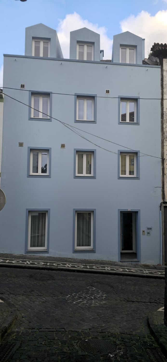Property building, Day