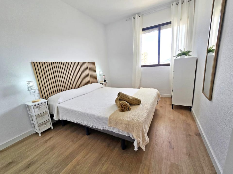 Bed, Photo of the whole room, Bedroom, towels, wardrobe