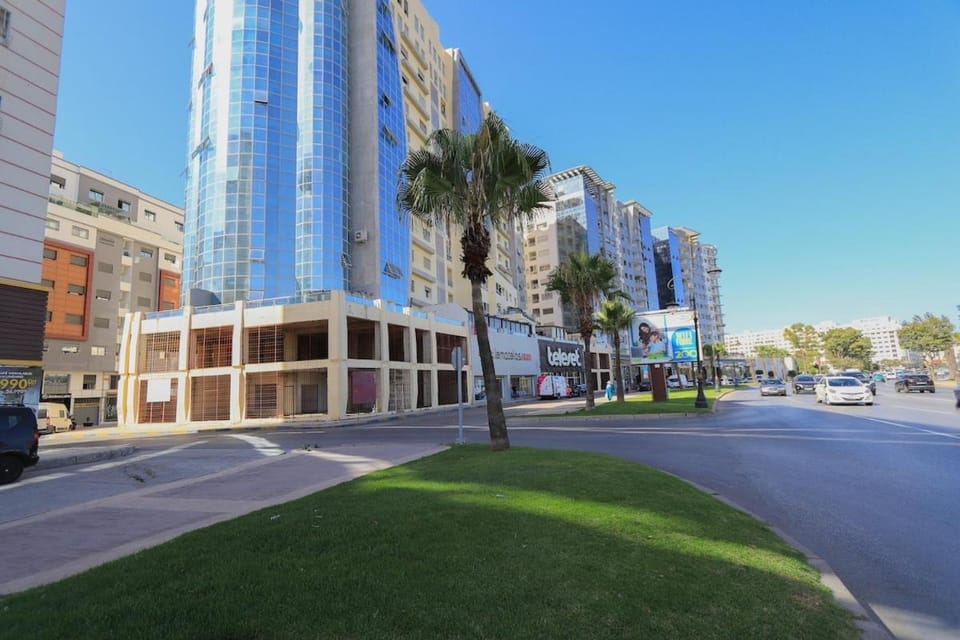 Spacious and central & Perfect for a family vacation Apartment in Tangier