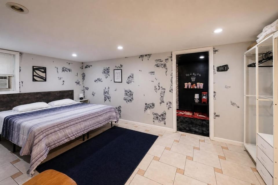Spacious 2BR Apartment in Jersey City - Easy NYC Access Apartment in Secaucus