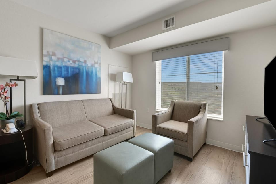 Simplicity 1306 I Comfy & Modern 2Bd Apt! Apartment in San Antonio