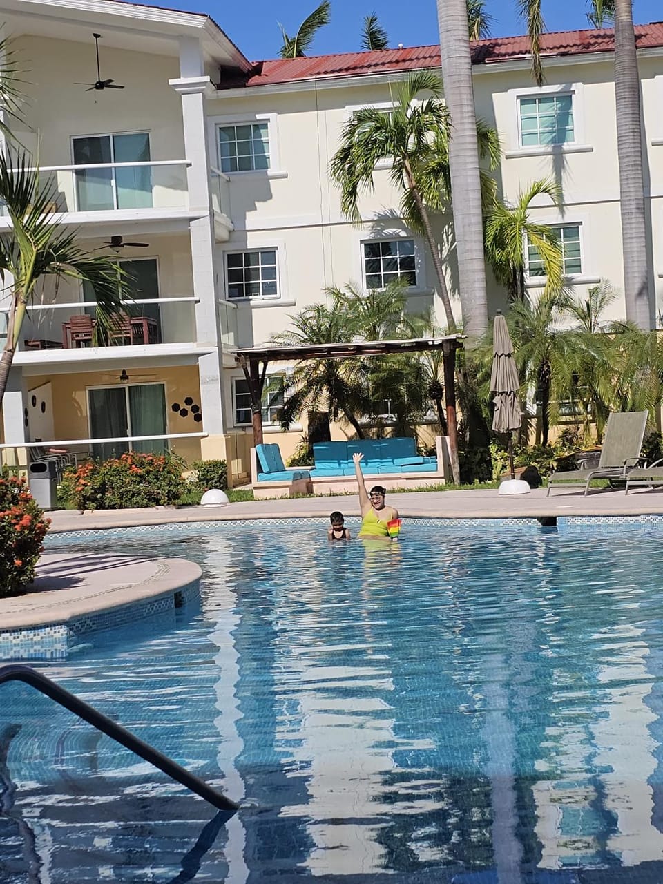 Property building, Swimming pool