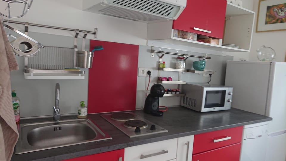 Studio indépendant au calme avec petit déjeuner Apartment in Nouvelle-Aquitaine