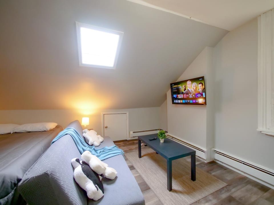 TV and multimedia, Living room