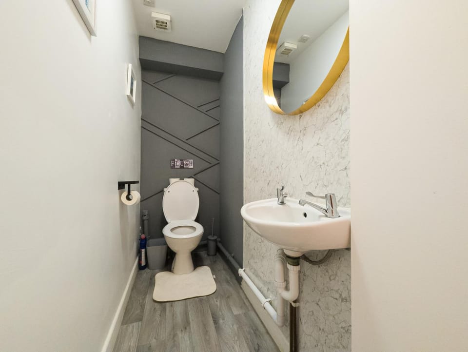 Harbour Workstay Portsmouth Vacation rental in Portsmouth