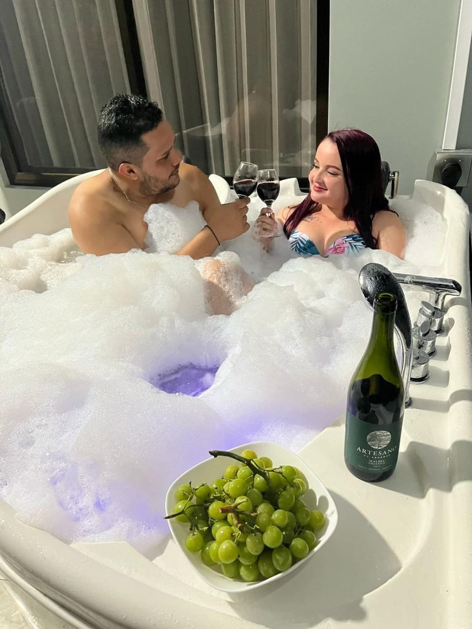 Hot Tub, Hot Tub