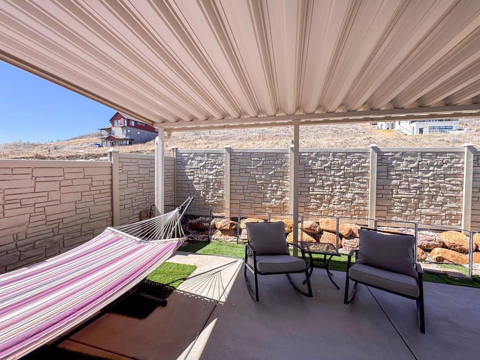 Lochwood Hideaway-Pet Friendly House in Garden City
