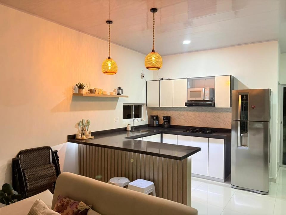 Casa WHITE Villa in Melgar