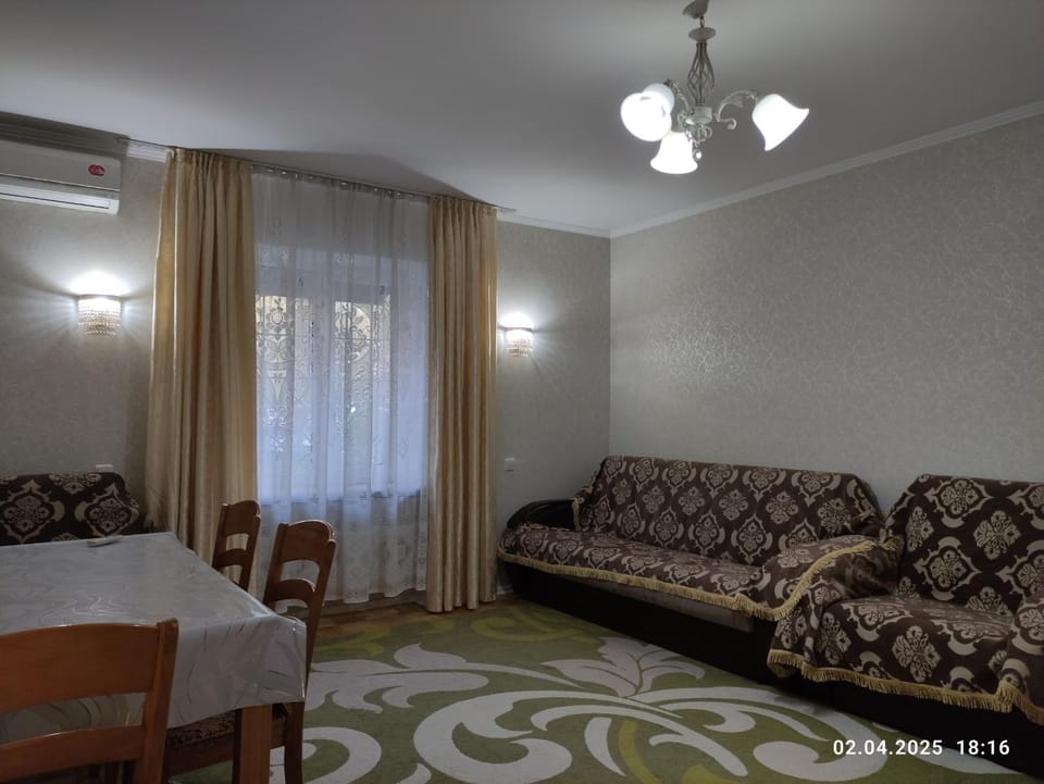 Квартира для семьи тепло, уют! Apartment in Almaty Region, Kazakhstan